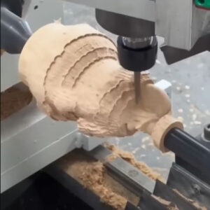 Máy phay CNC phay gỗ