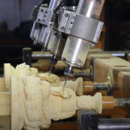 Máy CNC đục tượng gỗ Vitenda
