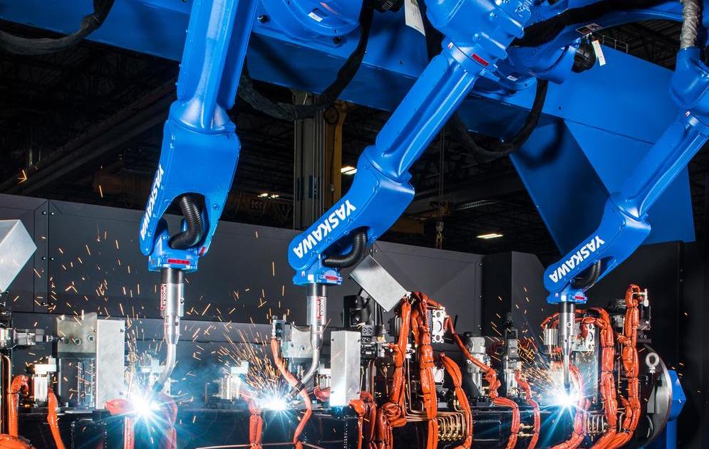 Robot hàn Yaskawa có thể thực hiện nhiều giải pháp hàn đắp, hàn kết cấu