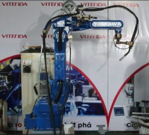 Robot hàn đắp Yaskawa tại Vitenda