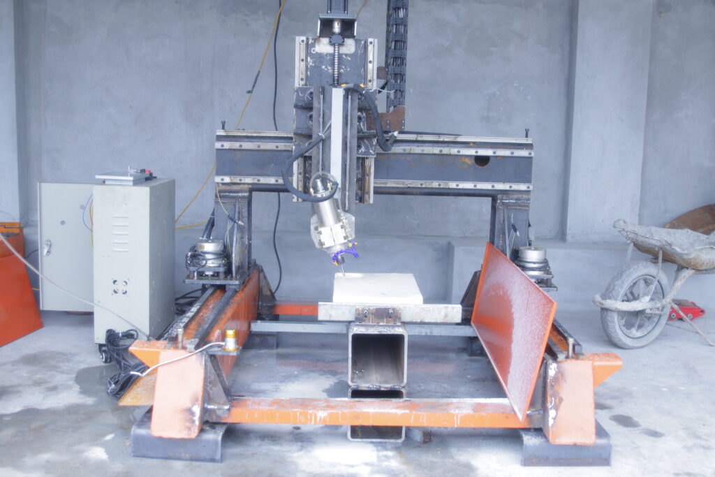Máy CNC điêu khắc đá