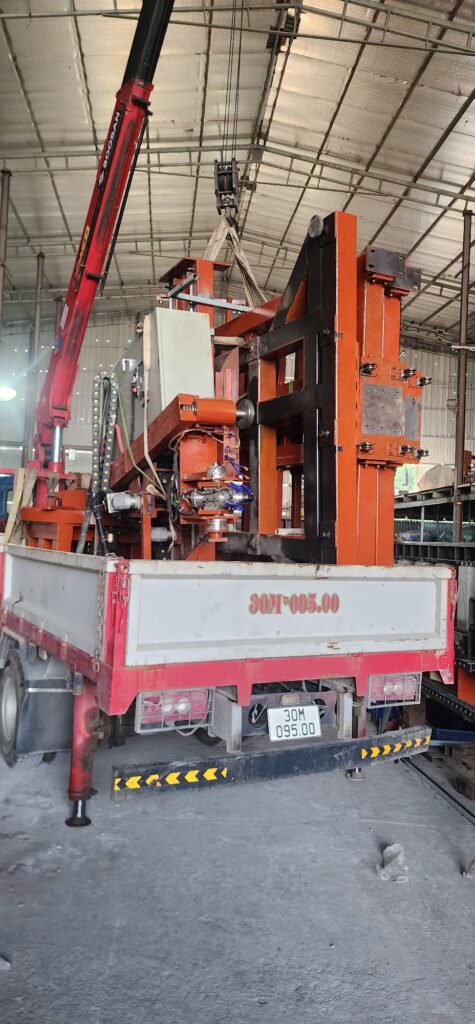 Máy CNC điêu khắc đá xuất kho